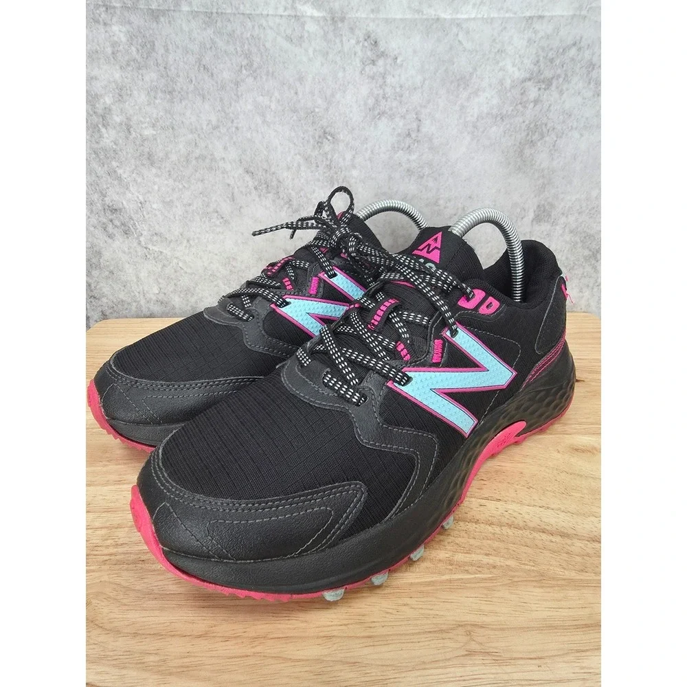 New Balance 410 V7 Trail Running Shoes Womens 10 B Black Pink Glow Sneakers
